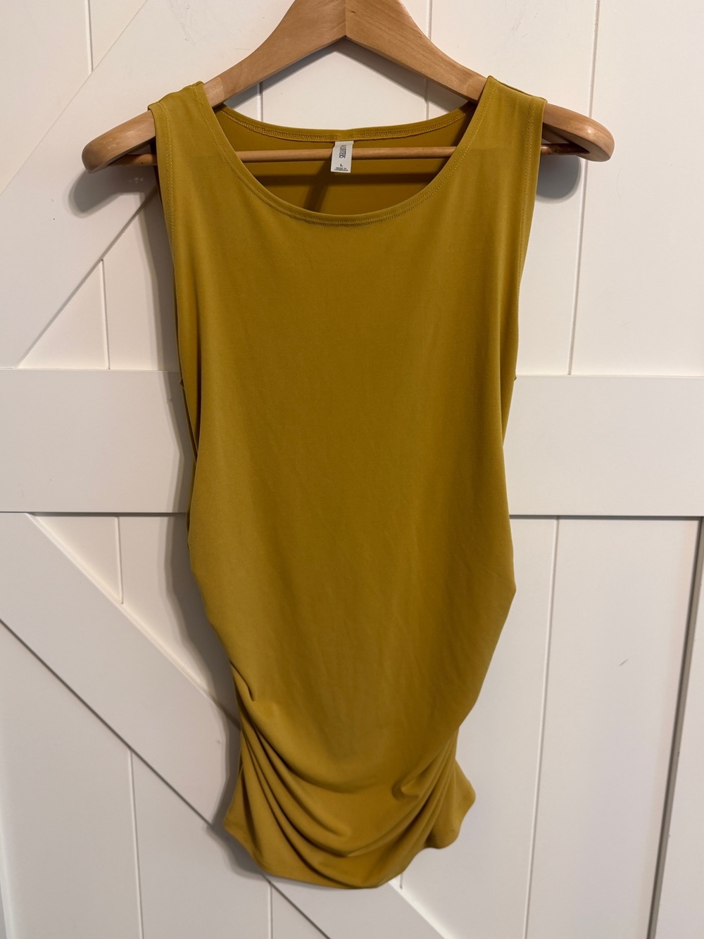 Zenana Outfitters Women’s Large Sleeveless Ruched Tank Top Tunic Mustard